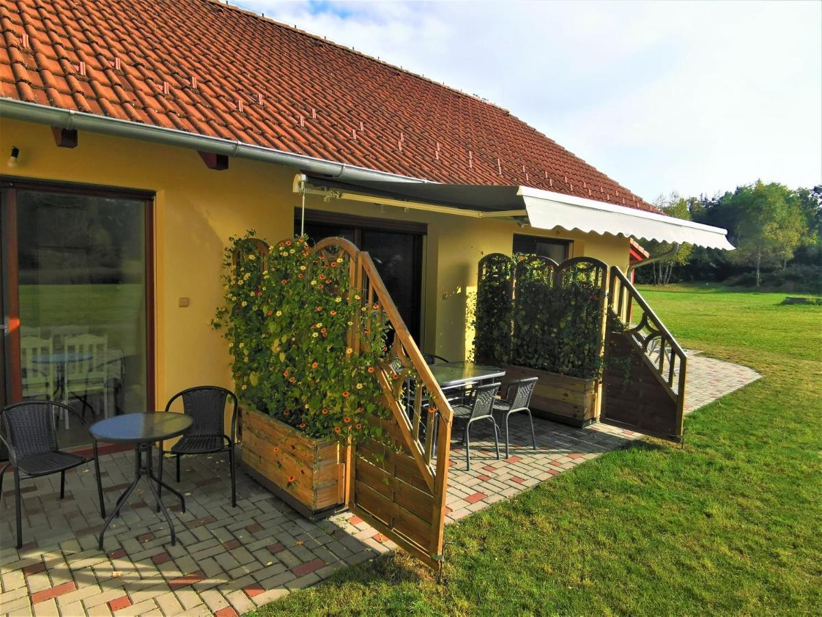 Penzion Hastrman Doudleby Exterior photo